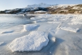 norwegen-winter-schnee-eis-schollen-kueste-landschaft-a_dsc4937