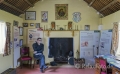 Wohnraum-Wohnräume-Wohnhaeuser-Wohnhaus-Museumsdorf-Dorf-altes-Irland-irische-Kultur-historische-A_SAM4760