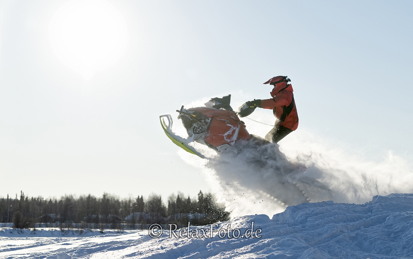 winter-schnee-springen-Schnee-mobil-akrobatik-scooter-winter-C_NIK_8399 Kopie