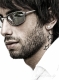 mann-lifestyle-stoppelbart-portrait-portraet-sonnenbrille-spiegelglas-g_o1i4323