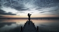 abendstimmung-aura-frau-steg-see-h_mg_7063a