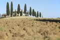 landschaft-zypressen-landhaus-crete-senesi-toscana-1a_dsc2488