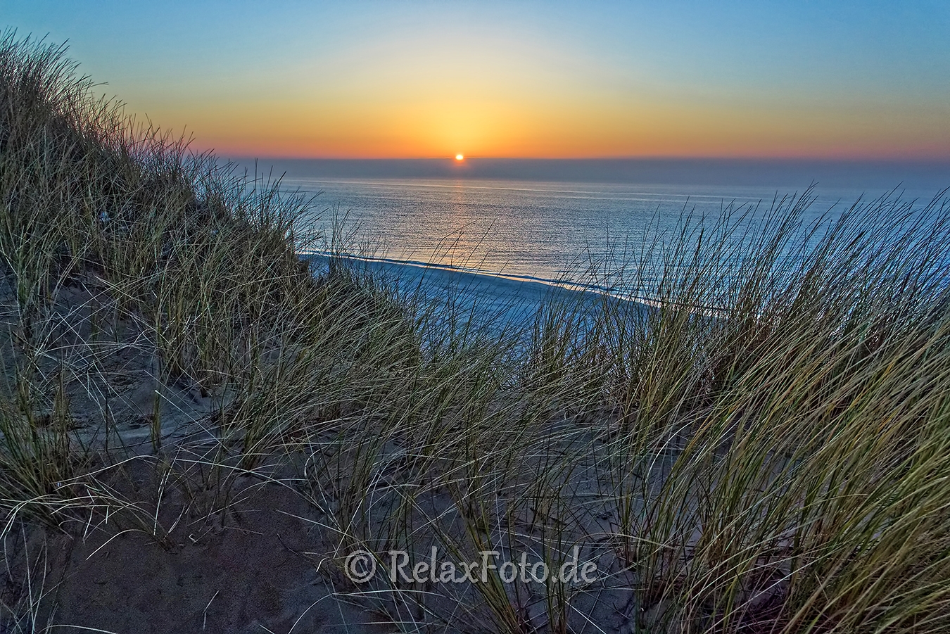 Sonnenuntergang-Wenningstedt-Duenen-Sand-Sylt-Winter-Bilder-Fotos-Strand-Landschaften-RX_01518